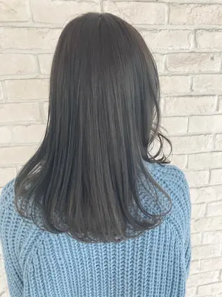 ヘアアレンジ あやか 白髪ぼかしハイライトのヘアスタイル