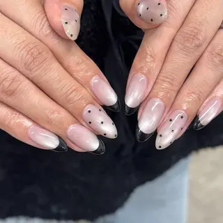 ネイル mutsumi 🩵のネイルデザイン