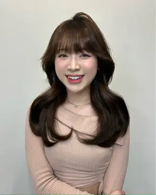セミロング カラー 韓国ヘア/レイヤー Lily Wongのヘアスタイル
