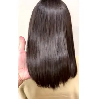 セミロング 石本 静紅のヘアスタイル