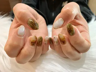 ネイル 百瀬 直美のネイルデザイン