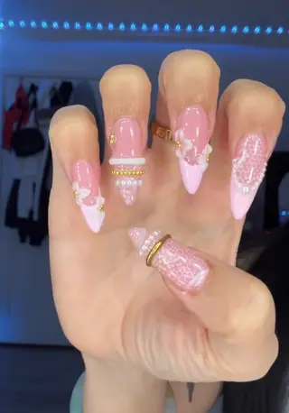 ネイル Umee Nailのネイルデザイン