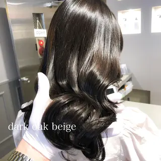 ロング カラー ハイトーン×レイヤー カットTAKUMIのヘアスタイル