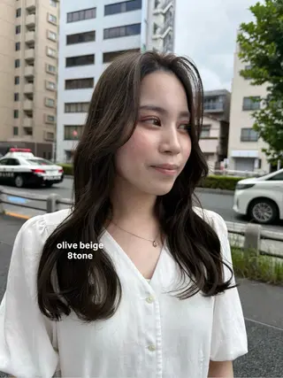 カラー 脇 幸枝のヘアスタイル