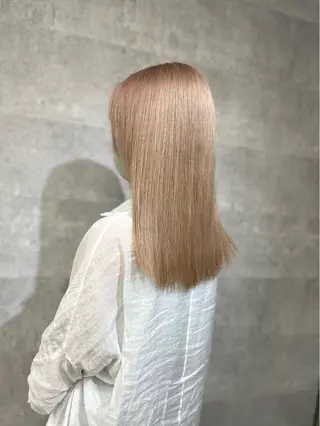 カラー yasuハイトーン/ デザインカラーのヘアスタイル