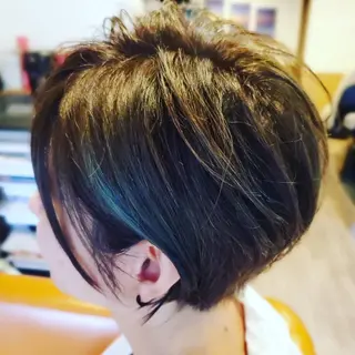 ショート カラー spa hair ark 富井直美のヘアスタイル