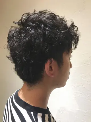 ショート パーマ メンズ 重政 和樹のヘアスタイル