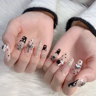ネイル Lyna 池袋のネイルデザイン