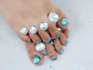 ネイル NailSalon LuireYUUNAのネイルデザイン