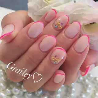 ネイル Grailey nail salonのネイルデザイン