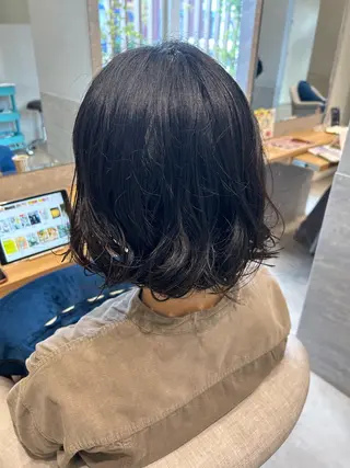 ミディアム 鏡原 実和のヘアスタイル