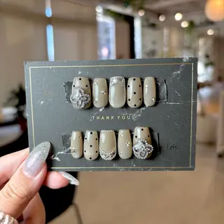 ネイル LUNABI nail🦋のネイルデザイン