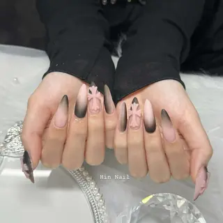 ネイル HIN NAILのネイルデザイン