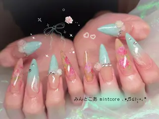 ネイル 💜bora .のネイルデザイン