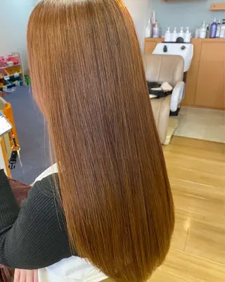 ロング 佐藤 帆春のヘアスタイル