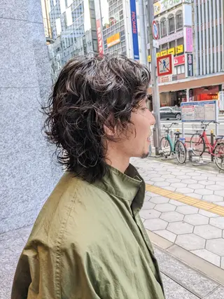ミディアム パーマ メンズ 艶髪/髪質改善 塩屋公一朗のヘアスタイル