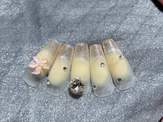 ネイル H3 Nail Tsuki🦋💙のネイルデザイン