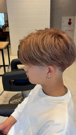 カラー メンズ 飯塚 竜之介のヘアスタイル