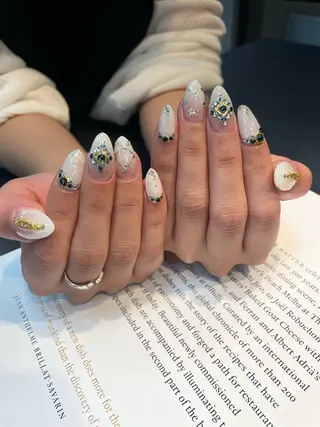 ネイル 口コミ5.0 Mizuki.aのネイルデザイン