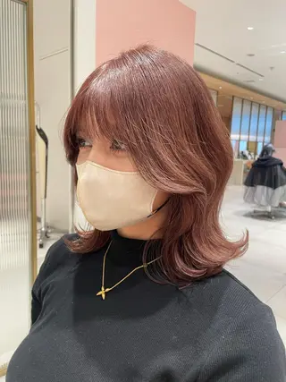 ショート カラー ヘアアレンジ 🤎小顔レイヤー /ベージュ🤎友香のヘアスタイル