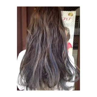 ロング やまもと すぐるのヘアスタイル