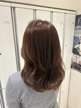 セミロング カラー ゆめ ベージュカラーのヘアスタイル