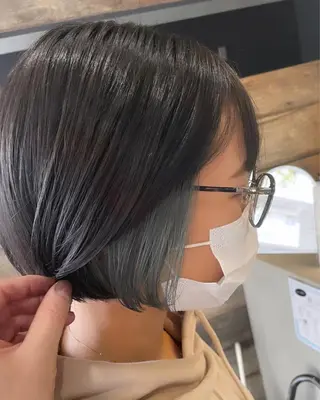 ショート andKおもろまち店 艶ダブルカラー✨のヘアスタイル