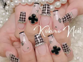 ネイル Hawchumi 💅のネイルデザイン