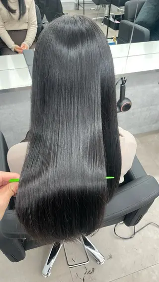 ロング CYNTHIADUE 店長| IRISUのヘアスタイル