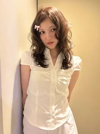 カラー rinka/ボブ ベージュ 暖色のヘアスタイル