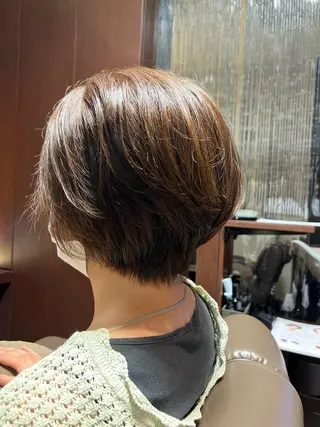 ショート 廣瀬 莉奈のヘアスタイル