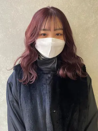 カラー 🎀ボブ＋ハイトーン シュカ👶🏻のヘアスタイル