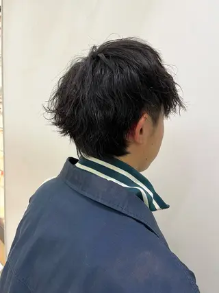 パーマ メンズ 荒川 三希のヘアスタイル