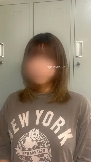 ミディアム 🩷透明感カラー 🩷レイヤー･ボブのヘアスタイル