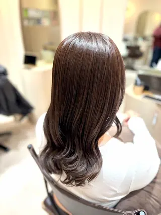 ロング カラー 菅原 渚のヘアスタイル