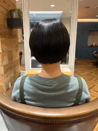 ショート 菊地 真優のヘアスタイル