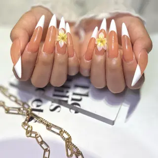 ネイル Mnailsalon フィルイン対応サロンのネイルデザイン