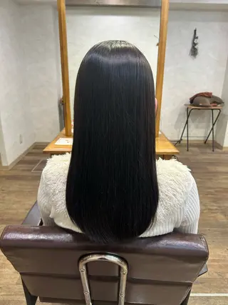 ロング カラー 吉田 萌花のヘアスタイル
