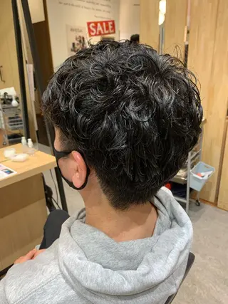パーマ 小西 美帆のヘアスタイル