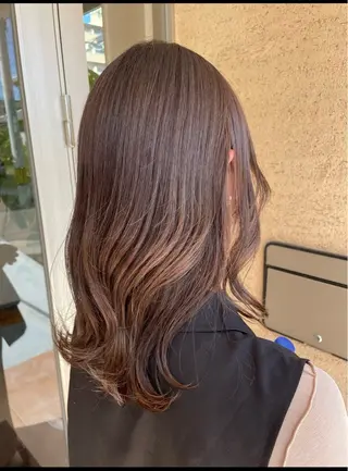 ミディアム 国府田 裕のヘアスタイル