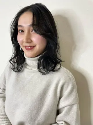 ミディアム カラー ヘアアレンジ 髪質改善×レイヤー 🫧松野力也のヘアスタイル