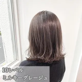 ミディアム カラー ヘアアレンジ 🪞official THREE 横浜🎀のヘアスタイル