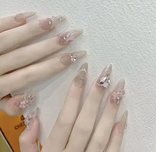 ネイル Queen‘s なんのネイルデザイン