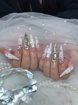 ネイル Julli NailStudioのネイルデザイン