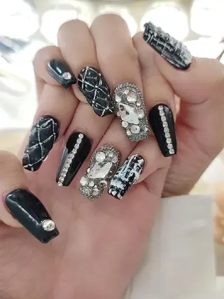 ネイル RUNWAY のネイルデザイン