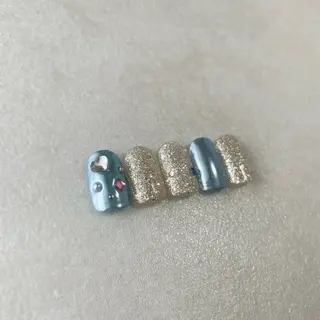 ネイル 🐈‍⬛ Minamiのネイルデザイン