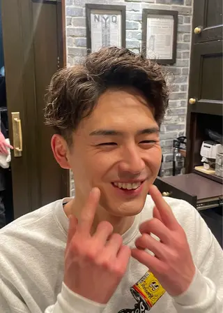 ショート パーマ メンズ カット無料 長利愛花のヘアスタイル