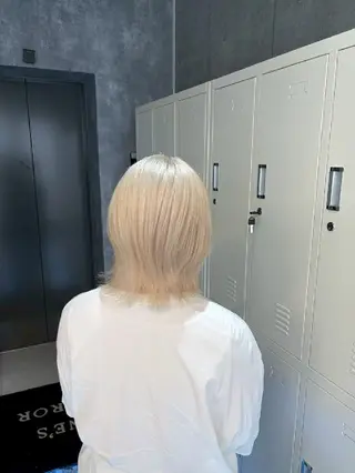 カラー ミディアム 地雷系🎀ハイトーン 💙荒川結星のヘアスタイル