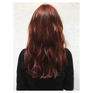 ロング カラー biscohair 髪にドラマを。のヘアスタイル