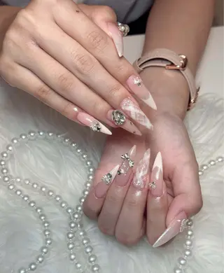 ネイル Julli NailStudioのネイルデザイン